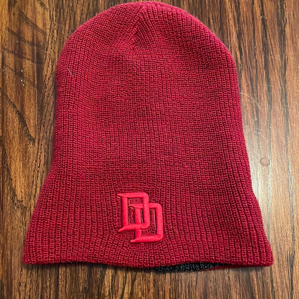 🚨Marvel Daredevil Punisher Reversible Beanie🚨